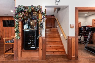 EXPERIENCE LUXURY MOUNTAIN ESTATE LIVING AT ITS FINEST on just - photo 47