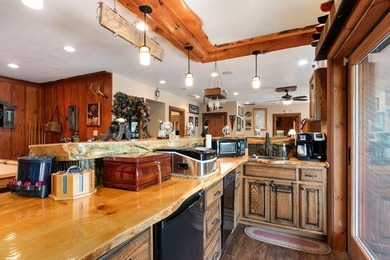 EXPERIENCE LUXURY MOUNTAIN ESTATE LIVING AT ITS FINEST on just - photo 60
