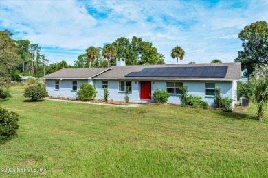 Lake Home For Sale in Pomona Park, Florida