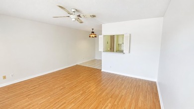 Freshly painted and move-in ready 1-bedroom, 1-bath first-floor - photo 2