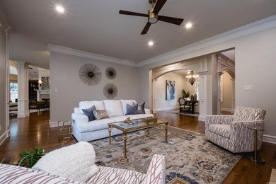This meticulously updated 5,456 sf Craftsman w/ 5 beds, 4.5 - photo 11