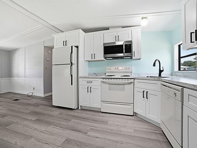 Back On Market Due to Buyer Losing Her Buyer - Located in the - photo 12