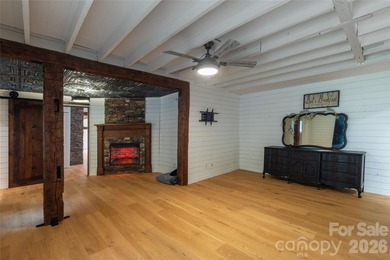 Completely updated 3 bedroom, 2 bath home on 2.55 private acres - photo 16