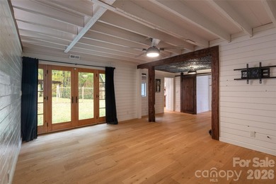 Completely updated 3 bedroom, 2 bath home on 2.55 private acres - photo 17