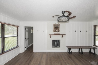 Move In Ready, one level, 2083 sq ft. brick home with 4 Bedrooms - photo 22
