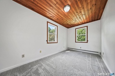 Welcome to East Lake Street at Highland Lake, where privacy - photo 24