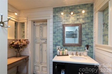Completely updated 3 bedroom, 2 bath home on 2.55 private acres - photo 25