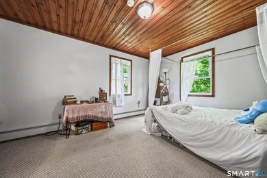Welcome to East Lake Street at Highland Lake, where privacy - photo 26