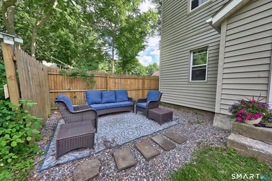 Welcome to East Lake Street at Highland Lake, where privacy - photo 29