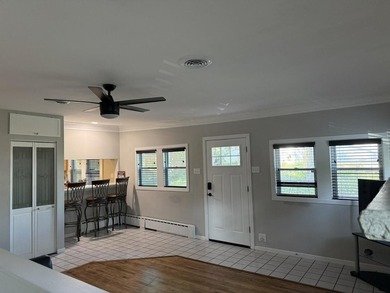 LAKEFRONT HOME, GUEST HOUSE, PRIVATE DOCK! LAKEFRONT HOME, GUEST - photo 7
