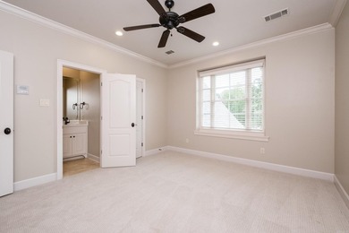 This meticulously updated 5,456 sf Craftsman w/ 5 beds, 4.5 - photo 40
