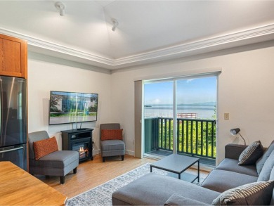 Lake Condo For Sale in Burlington, Vermont