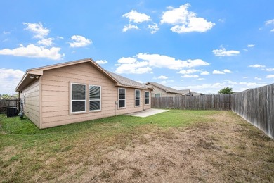 Charming 3-bedroom, 2-bath home with a 2-car garage located in - photo 21
