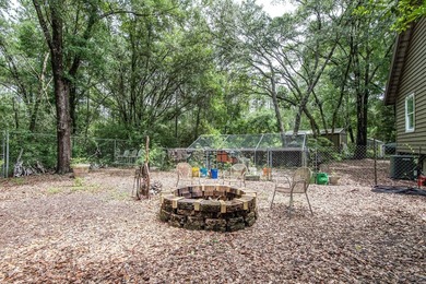 Florida cottage on .79 acres - totally renovated and nestled in - photo 35
