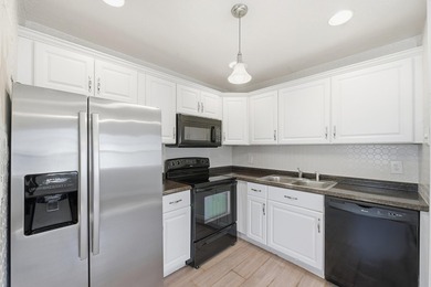 Enjoy breathtaking lake views in the sought-after Monaco 55+ - photo 5