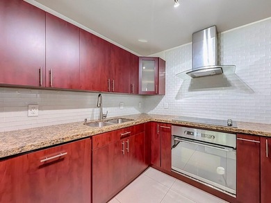 Spacious 2170sq ft 3 bedroom 2.5 bath townhome in Trellises - photo 15