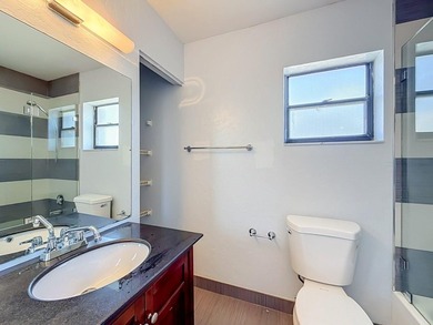 Spacious 2170sq ft 3 bedroom 2.5 bath townhome in Trellises - photo 23