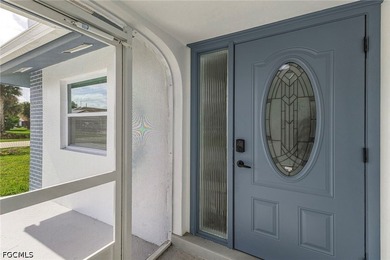 Welcome to this beautifully updated 3-bedroom, 2-bath home - photo 32