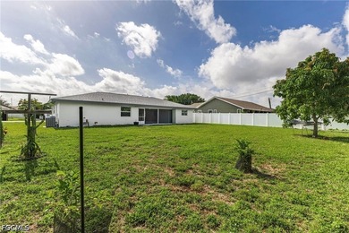 Welcome to this beautifully updated 3-bedroom, 2-bath home - photo 37