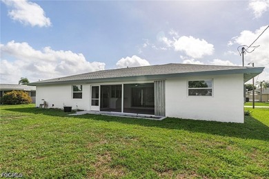 Welcome to this beautifully updated 3-bedroom, 2-bath home - photo 39