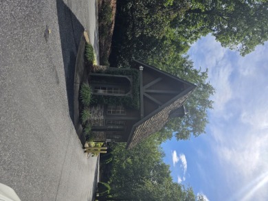 Beautiful waterfront lot on Lake James in gated Arbor Community - photo 2