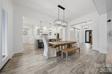 This stunning custom-built 2021 modern farmhouse offers 5,294 - photo 11