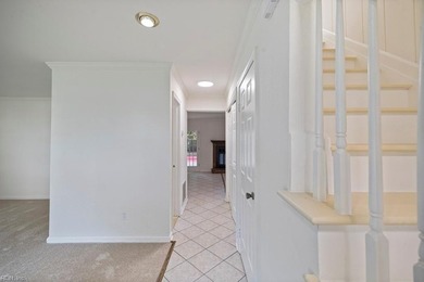 3 BEDROOM, 2.5 BATH, LIVING RM, LARGE EAT-IN KITCHEN, FENCED - photo 5