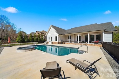 This stunning custom-built 2021 modern farmhouse offers 5,294 - photo 40