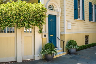 Circa 1768 -- The Joseph Veree House. Classic early Georgian - photo 46