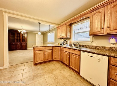 $15,000. in BUYER INCENTIVES. Nice, well-maintained one-story - photo 7