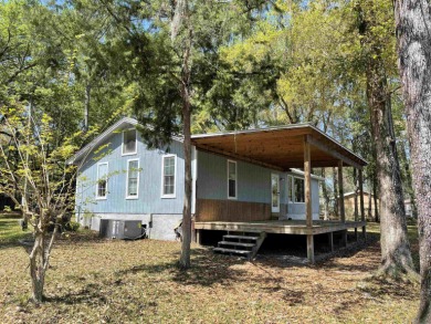 Lake Home For Sale in Tallahassee, Florida