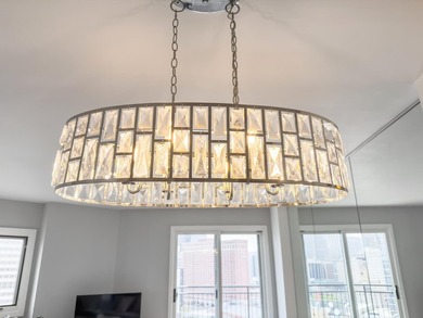 Welcome to effortless city living in Loring Park. This - photo 16
