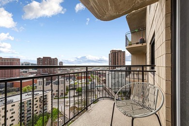 Welcome to effortless city living in Loring Park. This - photo 25