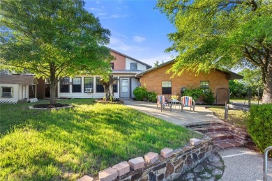 Lake Home For Sale in Waxahachie, Texas