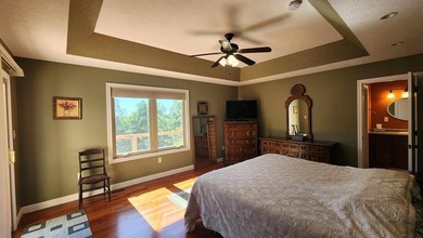 Lakeside living at its finest! This beautifully maintained 5 - photo 15