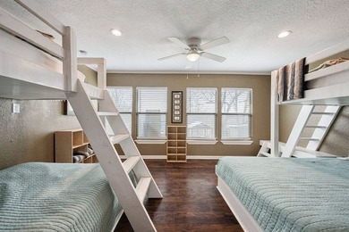 **This home DID NOT FLOOD during 2025 Flood! Welcome to the - photo 18
