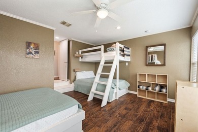 **This home DID NOT FLOOD during 2025 Flood! Welcome to the - photo 19