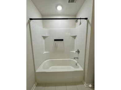 Welcome to 445 Navona Dr, where space, style, and everyday - photo 21
