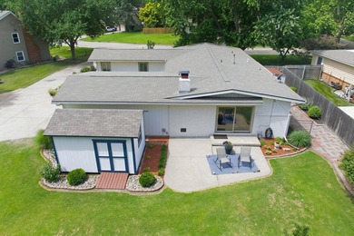 Welcome home to 262 Bonnie Brae! Situated on a beautiful 0 - photo 27