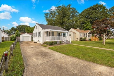 This well-loved 2-bedroom, 1-bath home has been lovingly cared - photo 3