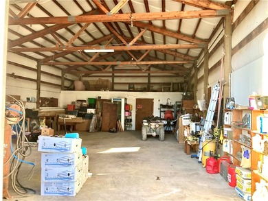 Motivated Seller wanting a quick close. Cash consideration - photo 10