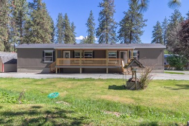 Lake Home For Sale in Kettle Falls, Washington