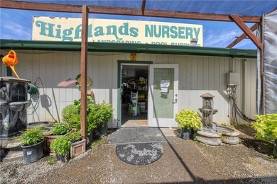 Location, location, location! This exceptional 2.17-acre - photo 2