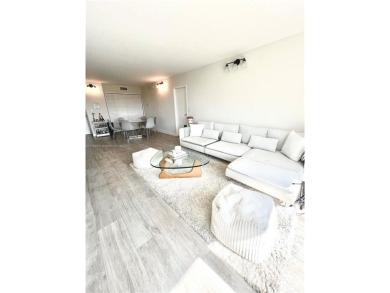 Sophisticated 2BR/2BA residence in the heart of Aventura