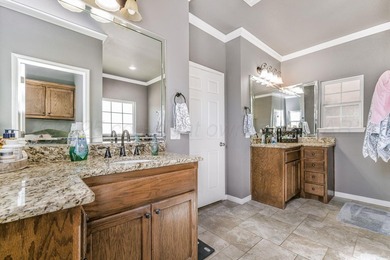 Experience elevated luxury in this exceptional Lake Tanglewood - photo 13
