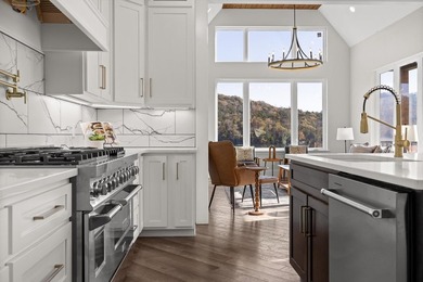 Experience the pinnacle of lakeside living with this stunning - photo 22