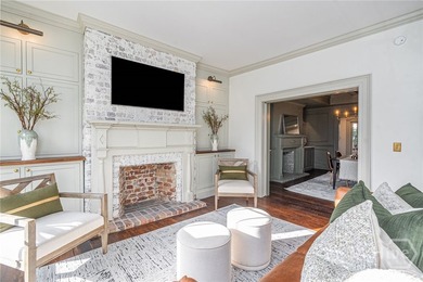 Located on a picturesque, tree-lined block between Whitaker and - photo 3
