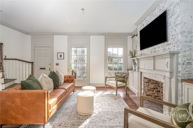 Located on a picturesque, tree-lined block between Whitaker and - photo 5