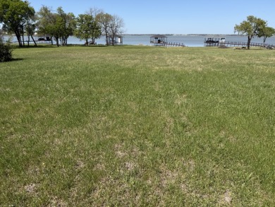 Dream Waterfront Homesite on Richland Chambers Lake! - photo 34