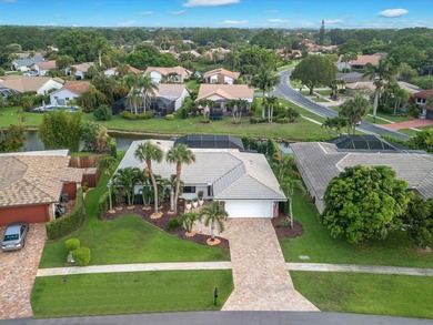 Indulge in South Florida lifestyle with this magnificent - photo 2